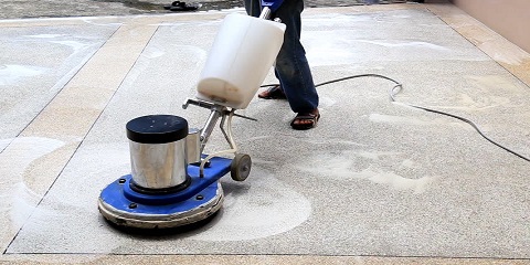 Floor_Scrubbing_and_Polishing_